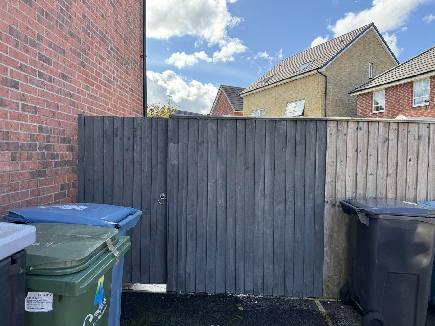 Garden Fence Painting – photo 6