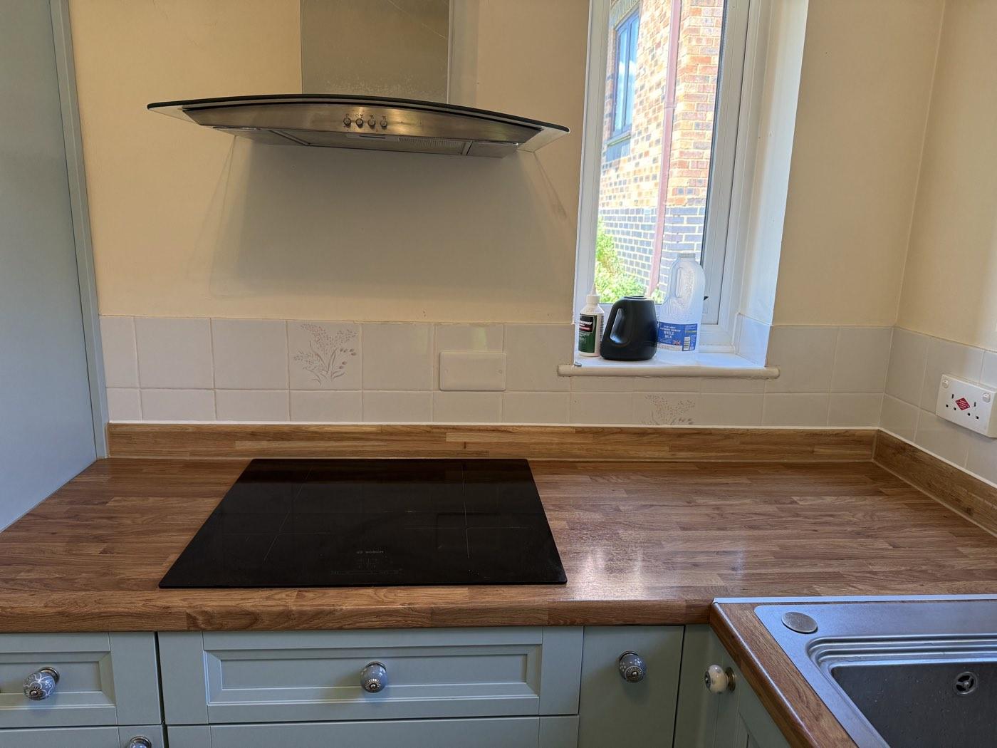 Kitchen Worktop Upstand Replacement – photo 2