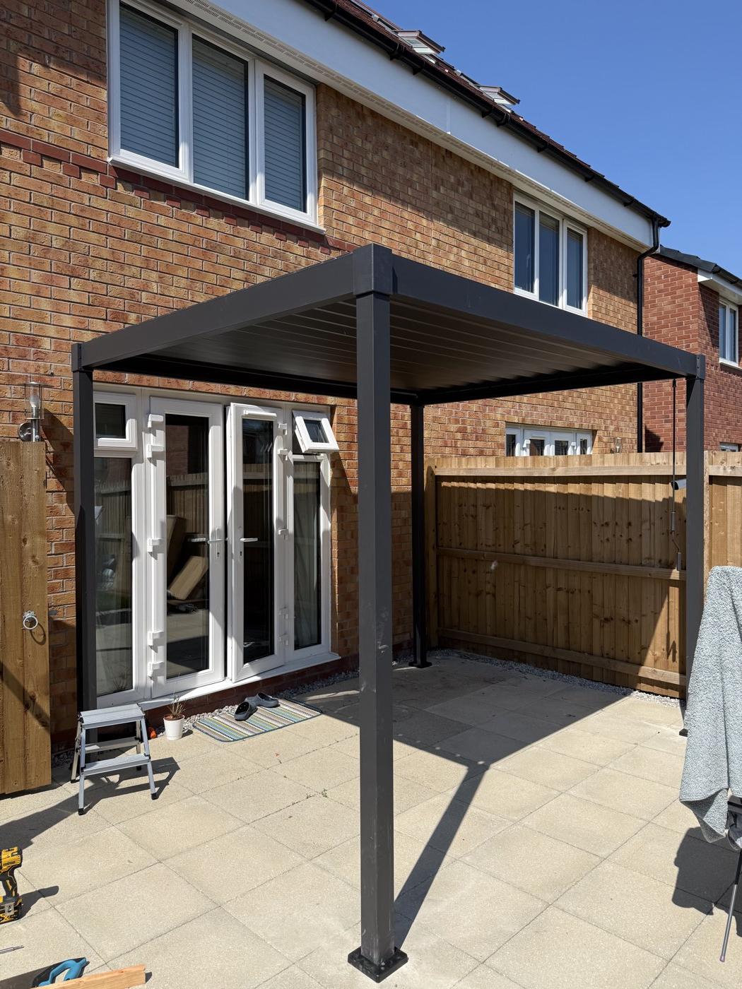 Louvred Pergola Installation – photo 3