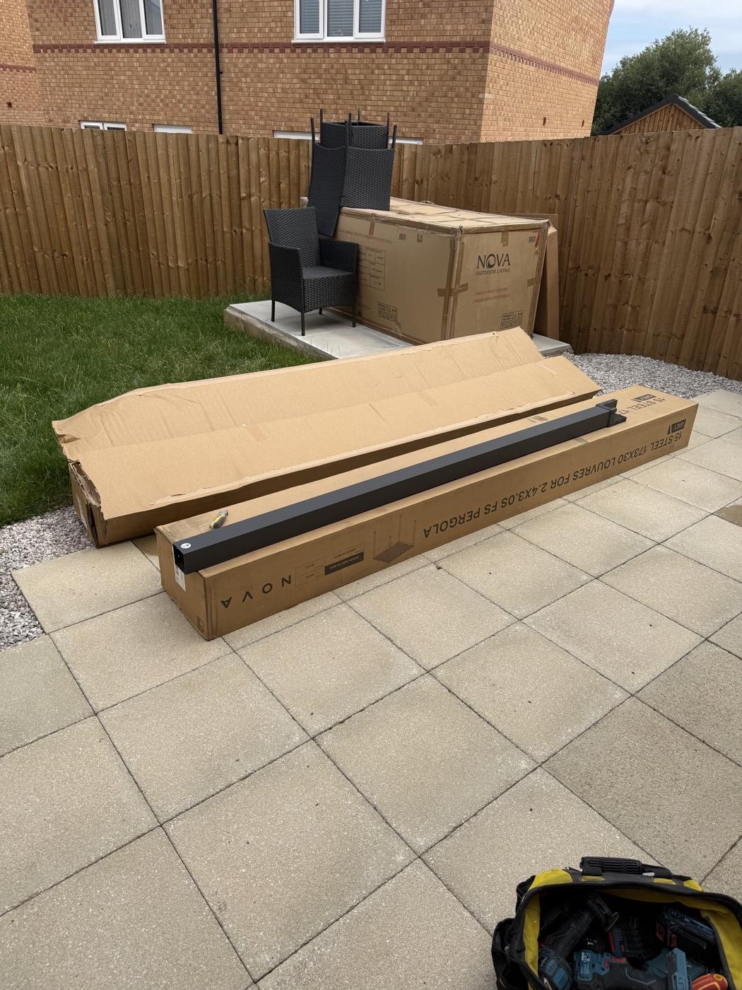 Louvred Pergola Installation – photo 4