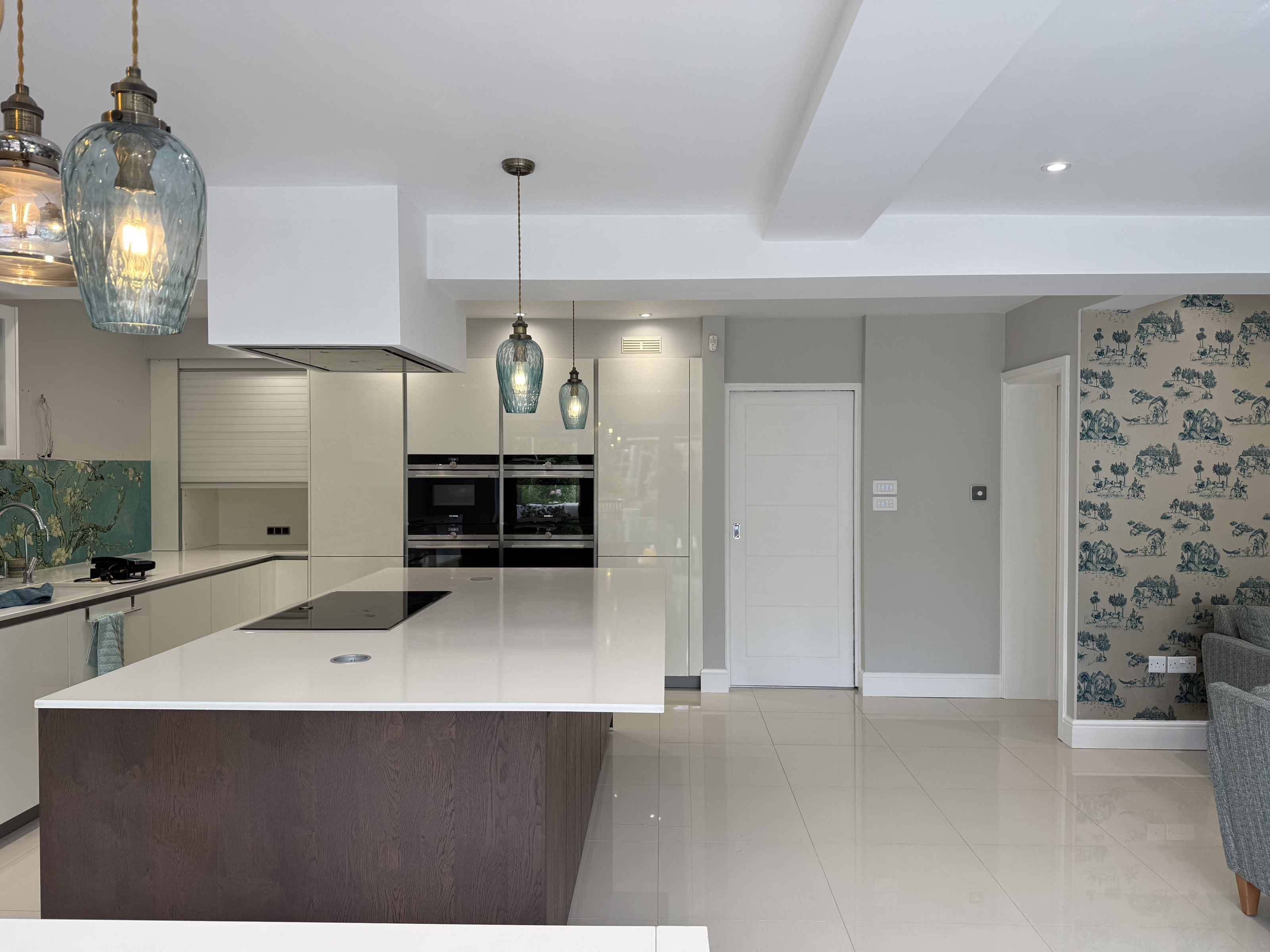 Bright, freshly decorated open-plan kitchen and living area